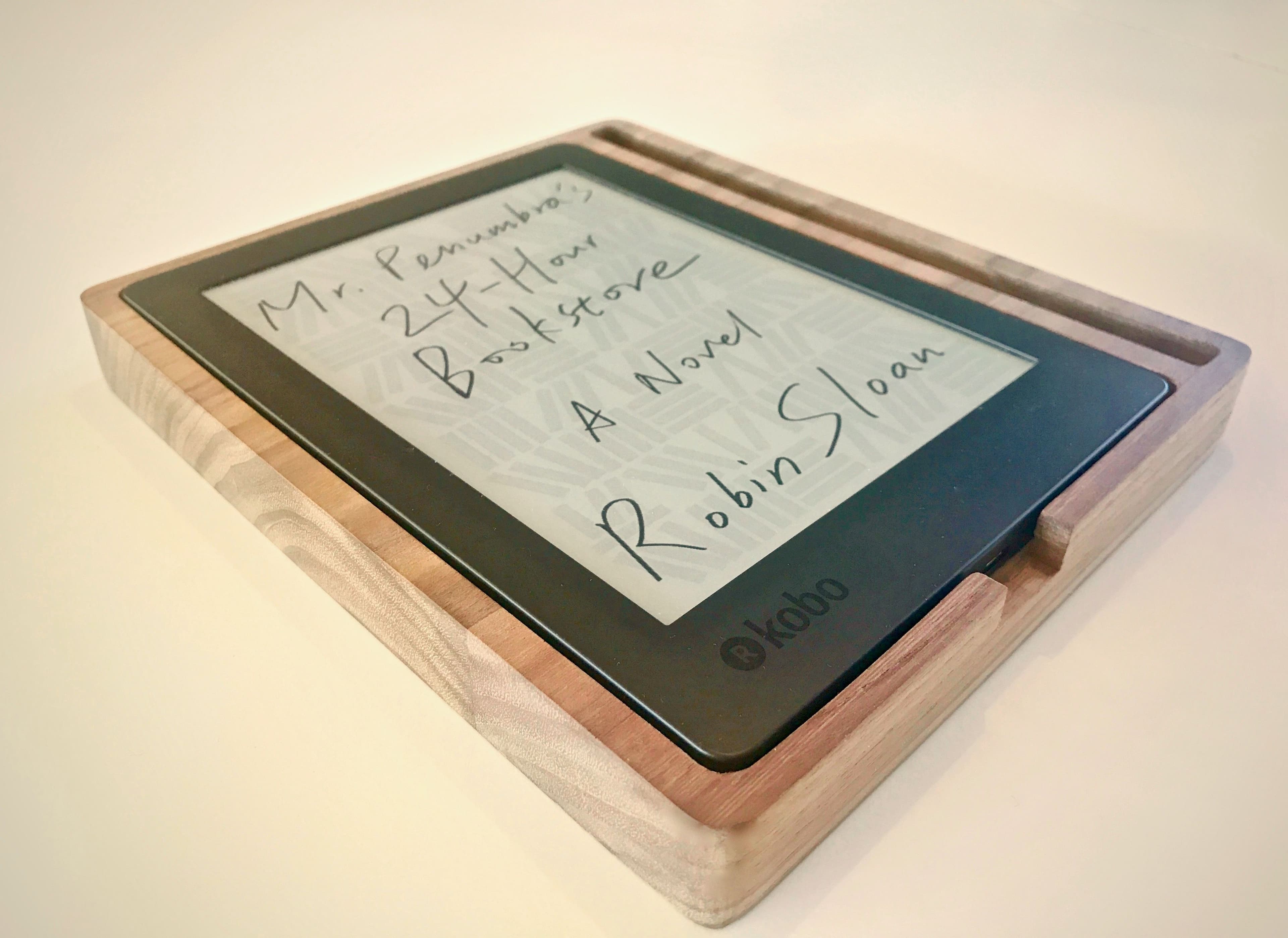 Kobo stand
